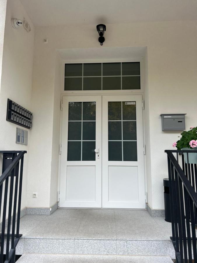 Apartman Pekna Vyhliadka - Vila Vlasta Vysoke Tatry Exterior photo